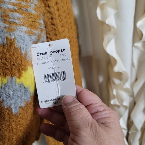 NWT Free People Alpine Oversized Sweater Cinnamon Toast Large Wool Alpaca Blend - Picture 9 of 11